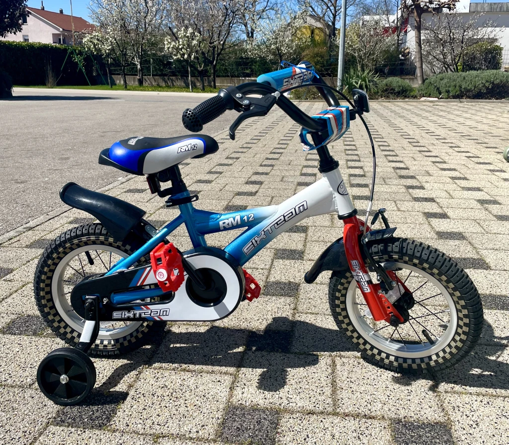 BICIKLO SIXTEAM 12