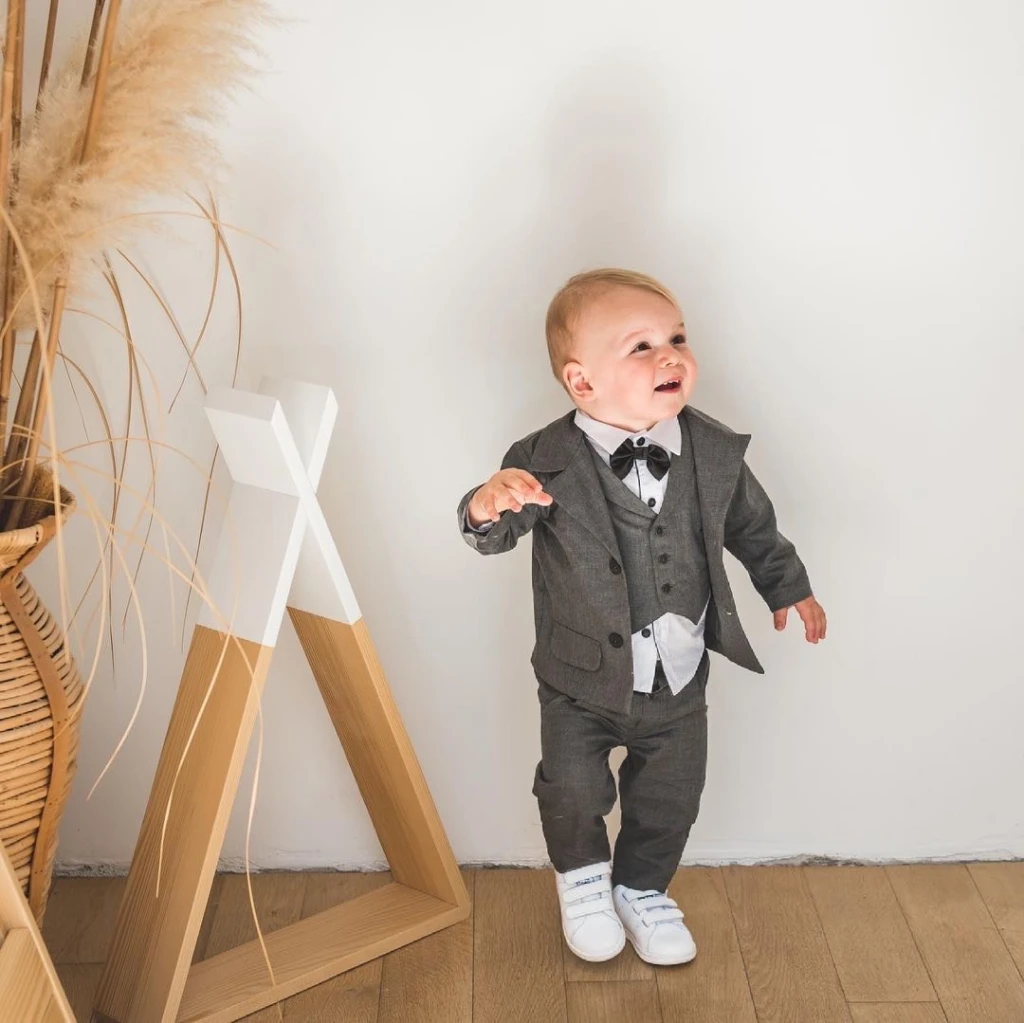 MALI ANĐEO ODIJELO NICHOLAS