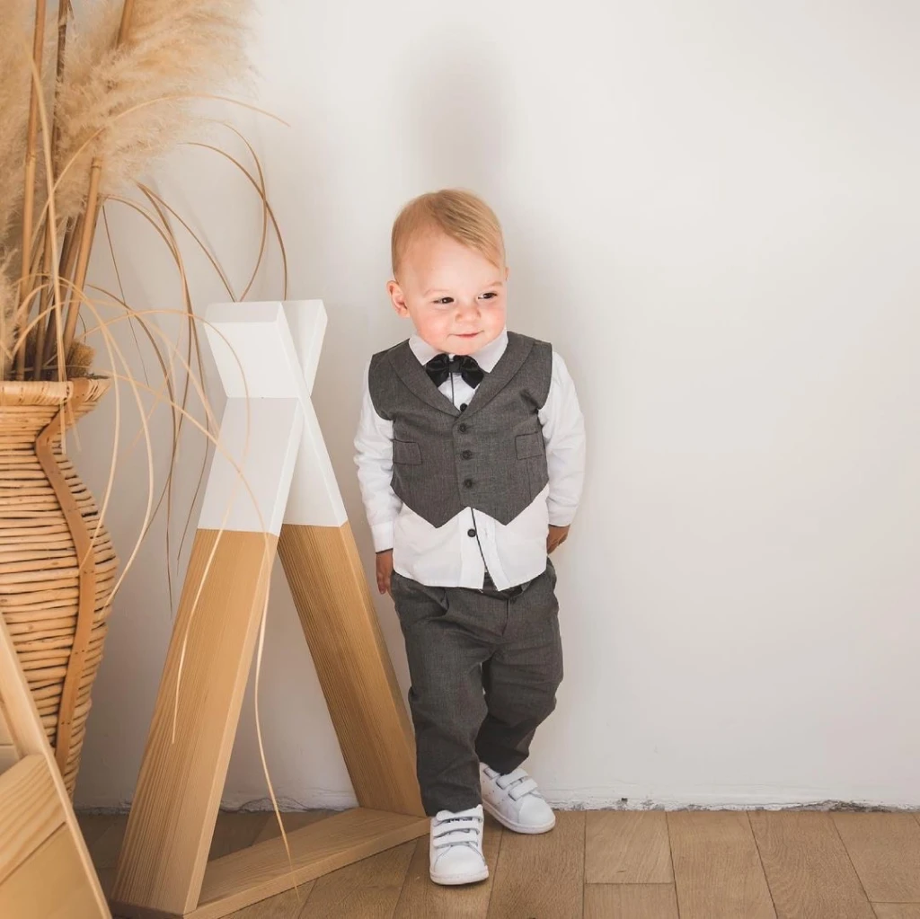 MALI ANĐEO ODIJELO NICHOLAS