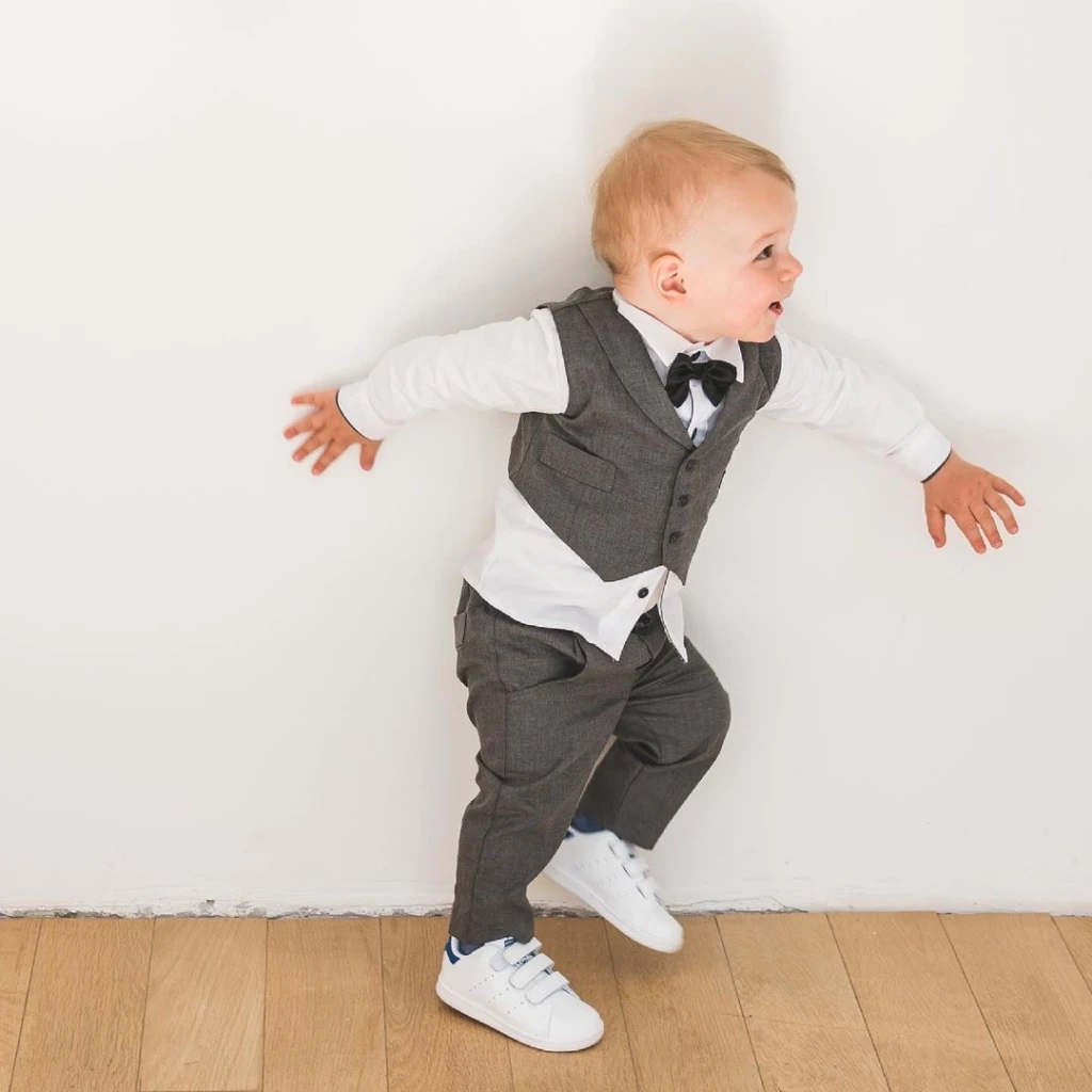 MALI ANĐEO ODIJELO NICHOLAS