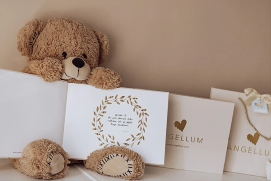 ANGELLUM MOJA PRIČA EXCLUSIVE-GIRL