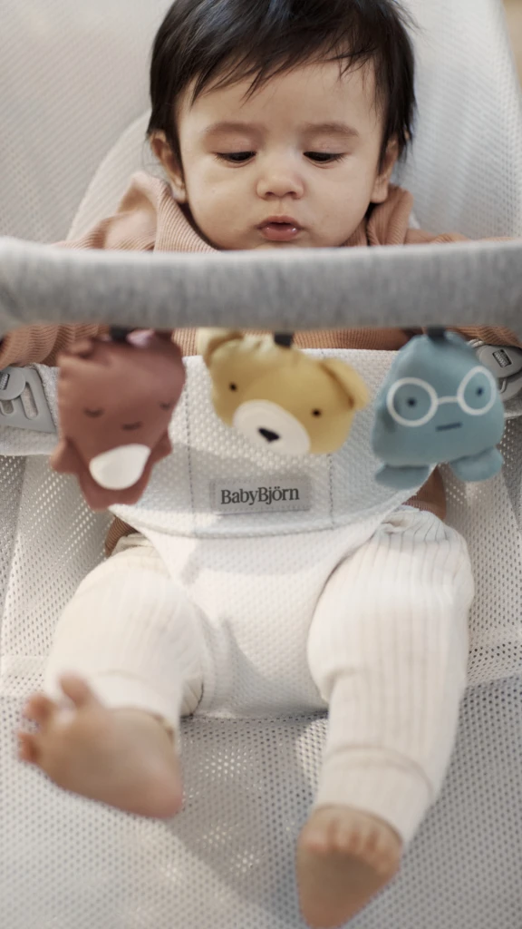 BABYBJORN IGRAČKA ZA LEŽALJKU-SOFT FRIENDS