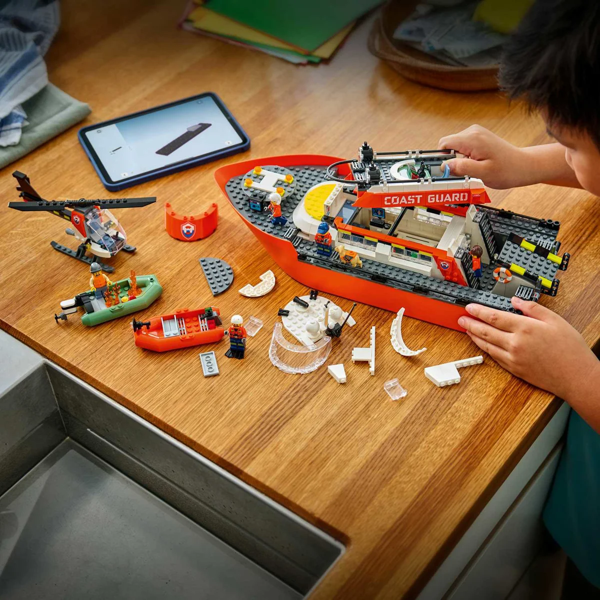 LEGO 60504 SPASILAČKI BROD I HELIKOPTER
