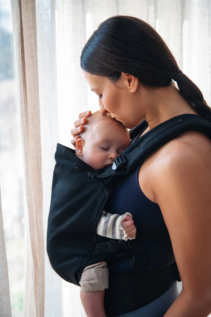 MOMI COLLET NOSILJKA ZA BEBE,BLACK