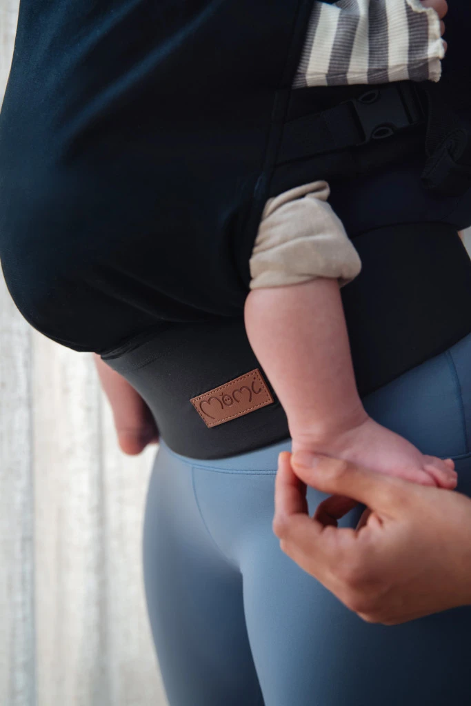 MOMI COLLET NOSILJKA ZA BEBE,BLACK