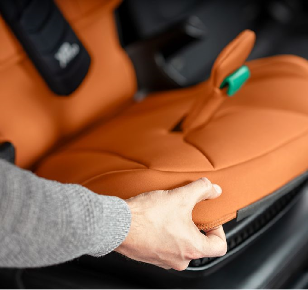BRITAX ROMER AUTOSJEDALICA KIDFIX I-SIZE 15-36KG