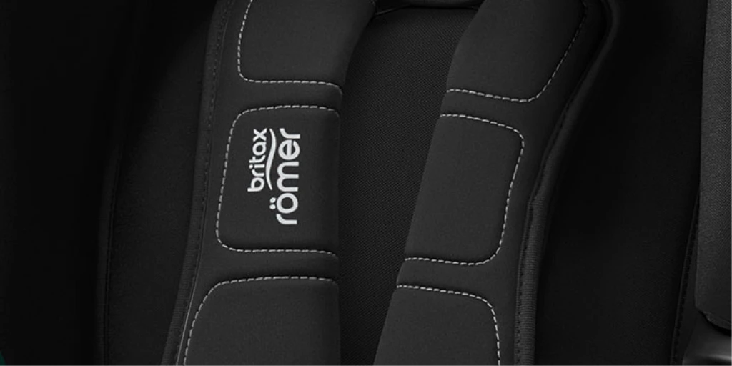 BRITAX ROMER ADVANSAFIX M I-SIZE,COSMOS BLACK