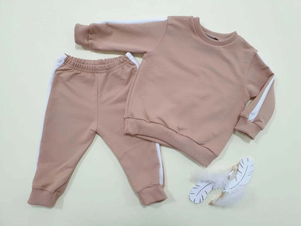 PČELICA MAJA TRENERKA DJEČ.MUŠKA 86-98