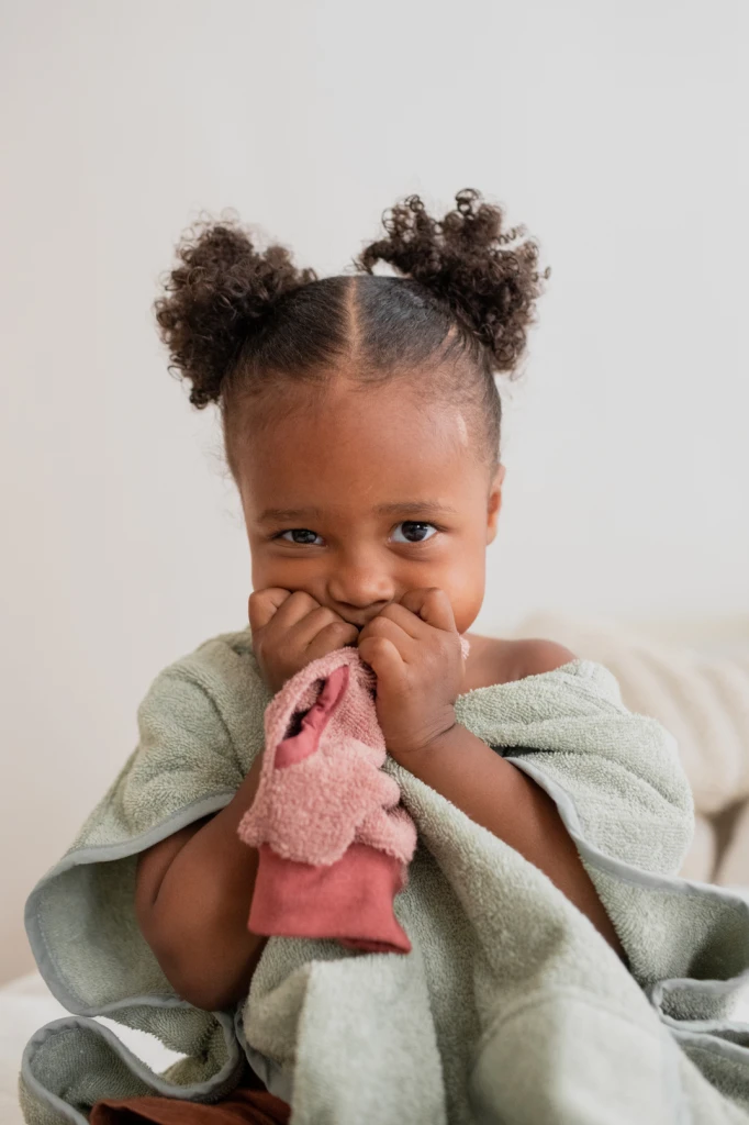 BIBS KANGAROO PONČO RUČNIK-PETROL