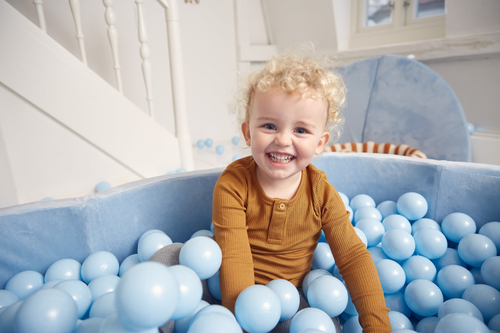 DELSIT 2149 NORDIC BAZEN S LOPTICAMA ,GREY