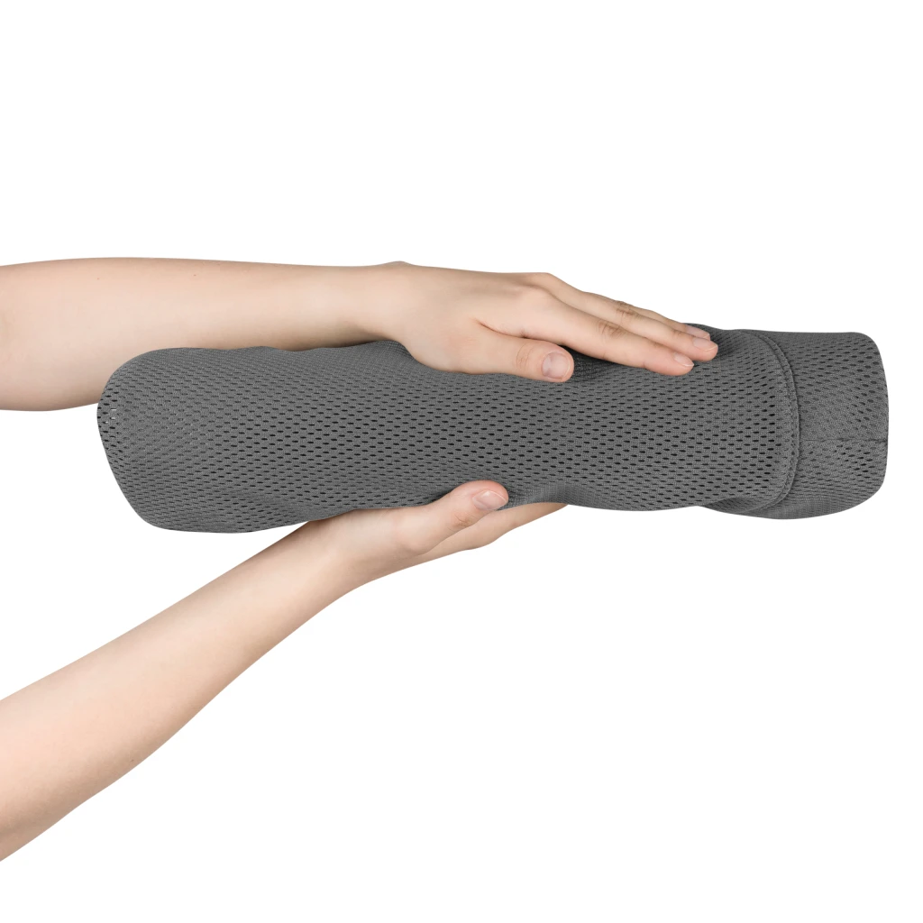 LIONELO JUNE LEŽALJKA GREY