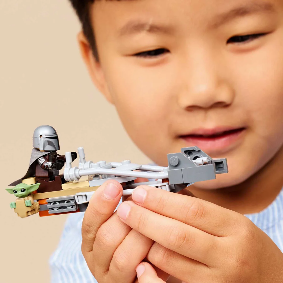 LEGO 75436 MANDALORIAN I GROGUOV BRZI MOTOCIKL