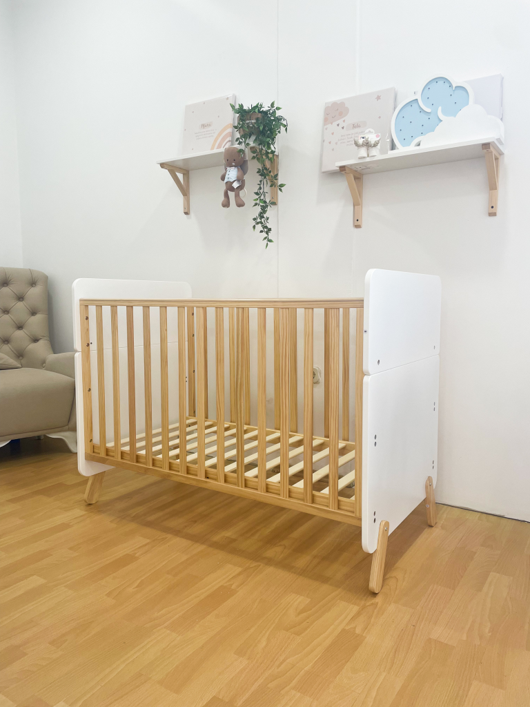 DRVENI KREVETAC HEFEI BIJELI/HRAST 131