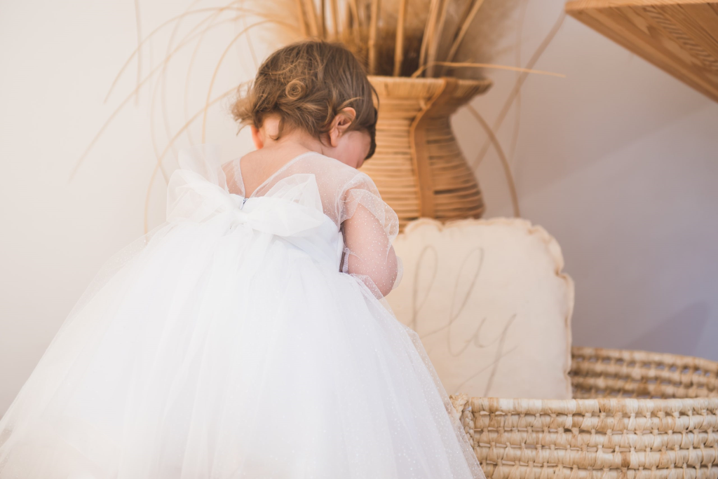 MALI ANĐEO HALJINA ANGELA