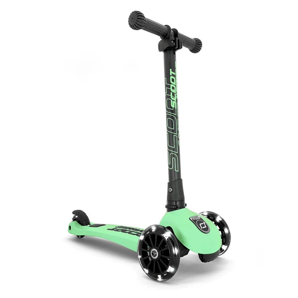 SCOOT AND RIDE HIGHWAYKICK 3 LED ROMOBIL, KIWI 