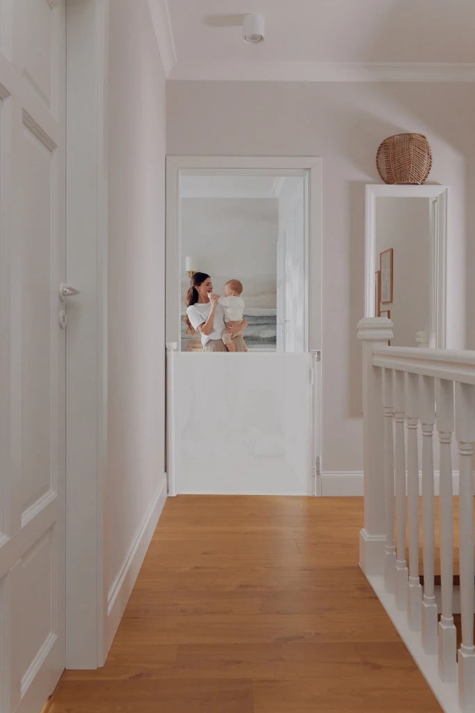 LIONELO THEA ZAŠTITA ZA VRATA/STUBIŠTA 140X80CM CRNA