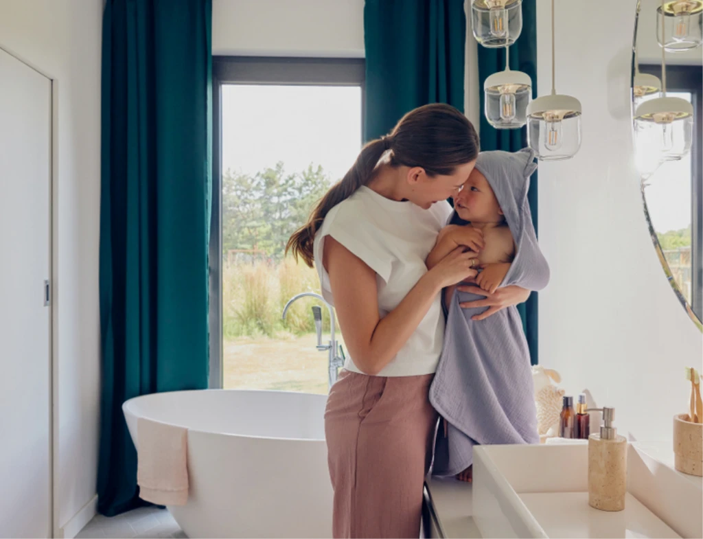 LIONELO RUČNIK OD MUSLINA S KAPULJAČOM BEŽ CAPPUCCINO