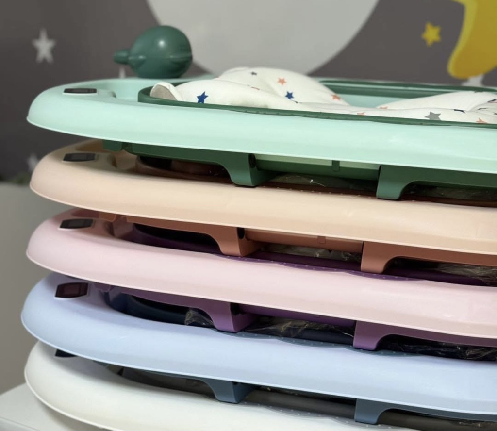 SKLOPIVA KADA S TERMOMETROM I UMETKOM ZA KUPANJE NEM.