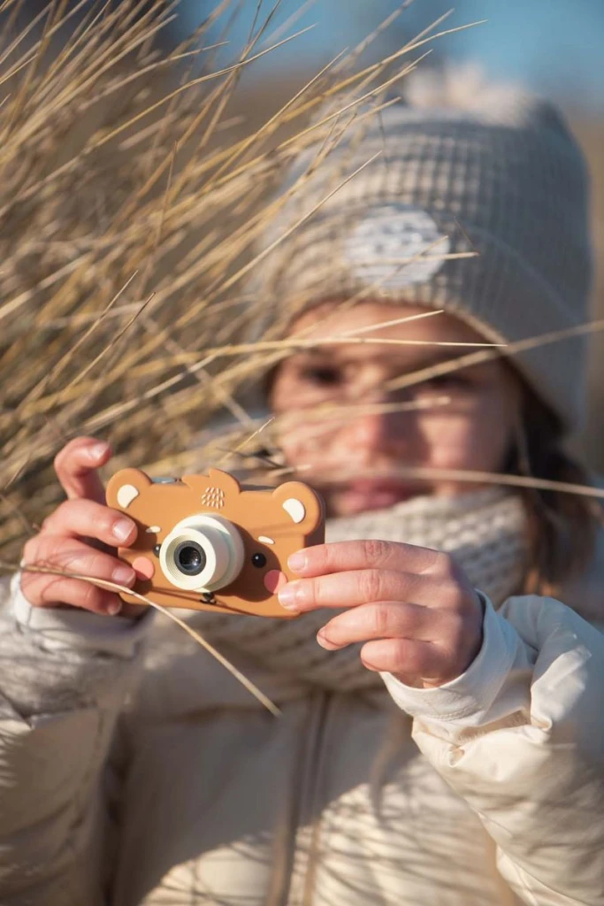 THE ZOOFAMILY FOTOAPARAT MEDO