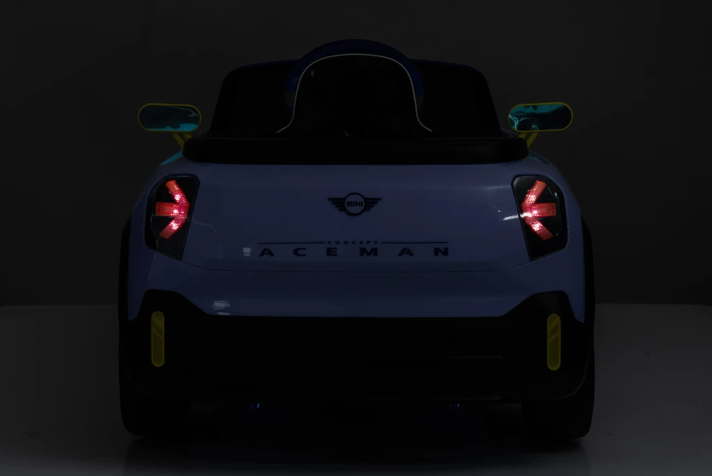 KIKKA BOO AUTO NA AKUM.S LICENCOM MINI CCONCEPT ACEMAN PURPL