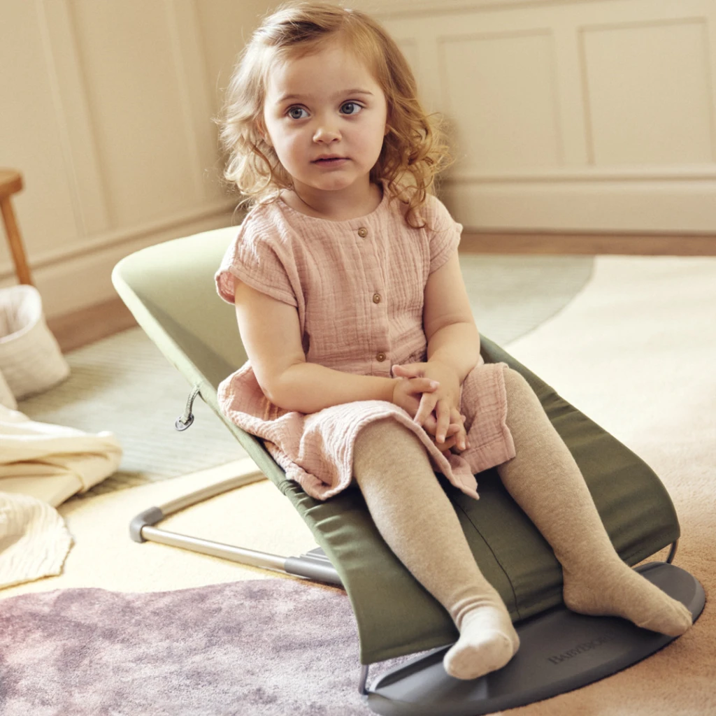 BABYBJORN BLISS WOVEN PETAL LEŽALJKA-DARK GREY