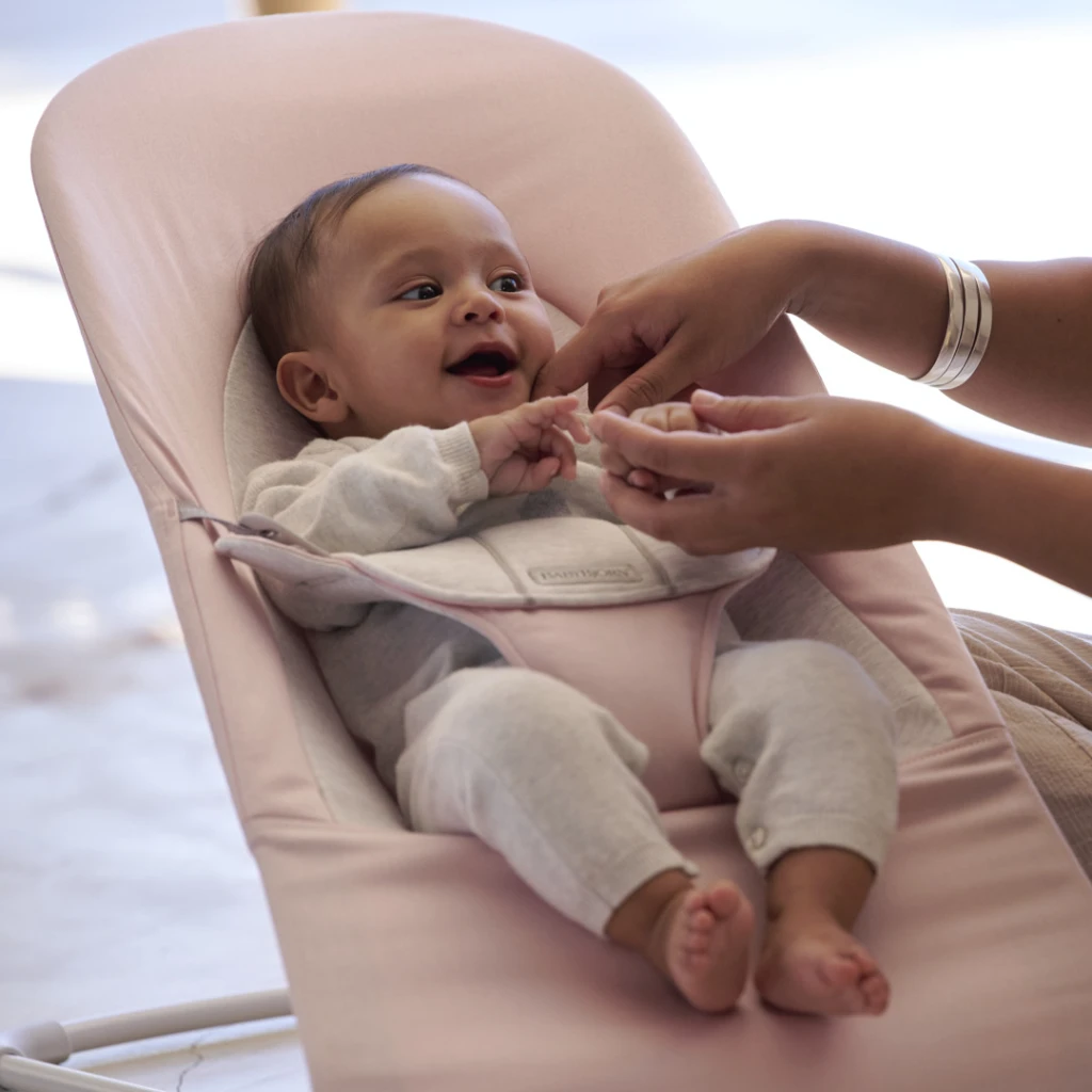 BABYBJORN BALANCE SOFT WOVEN/JERSEY LEŽALJKA, LIGHT PINK-GREY