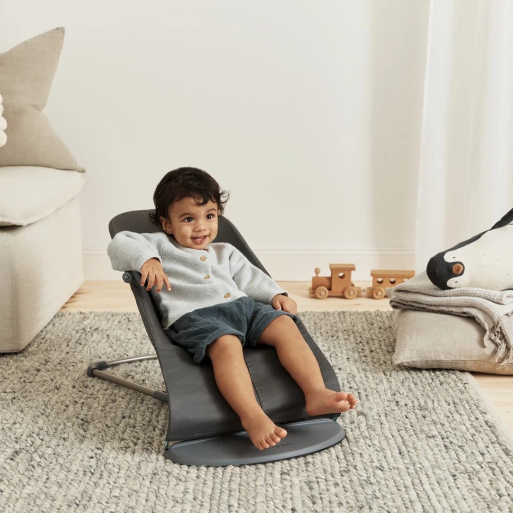 BABYBJORN BLISS WOVEN C-QUILT,ANTHRACITE SA GOOGLY EYES IGRA