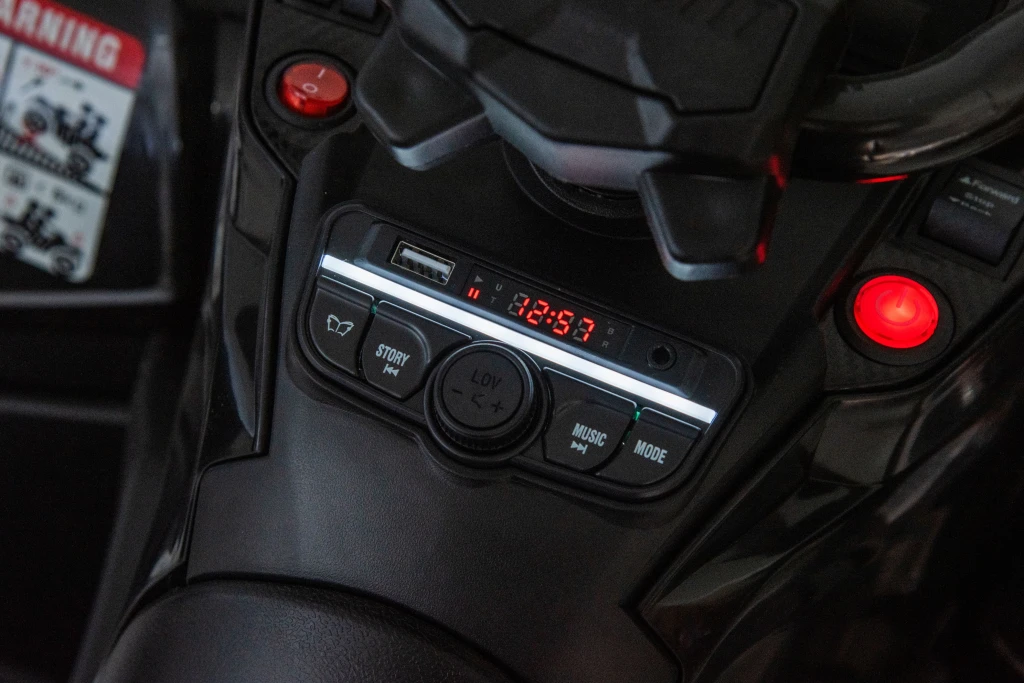 KIKKA BOO AUTO NA AKUMULATOR CAN AM OUTLANDER ATV LIC.,KHAKI