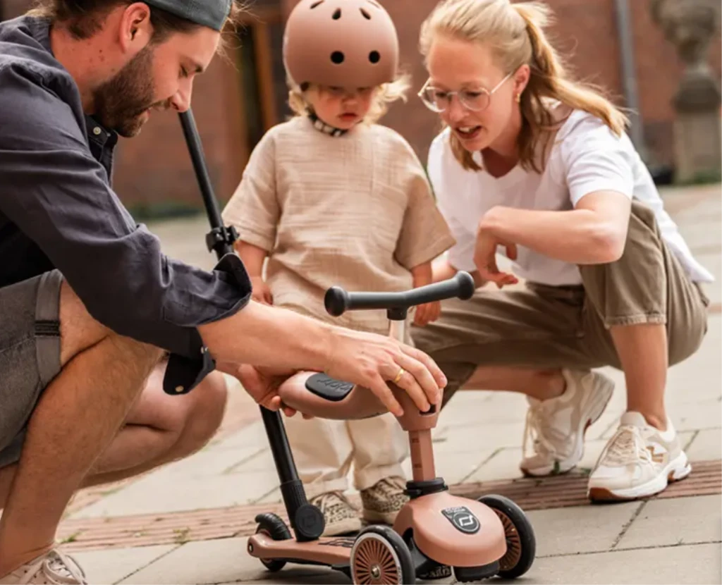 SCOOT AND RIDE HIGHWAYKICK 1 PUSH AND GO MOCHA