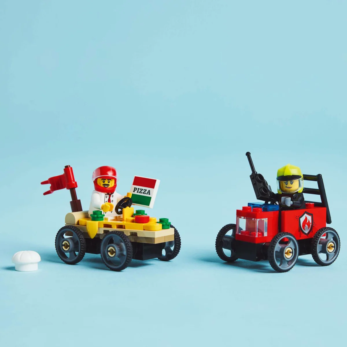 LEGO 60458 AUTO DOSTAVLJAČA PIZZE VS.VATROGASNO VOZILO