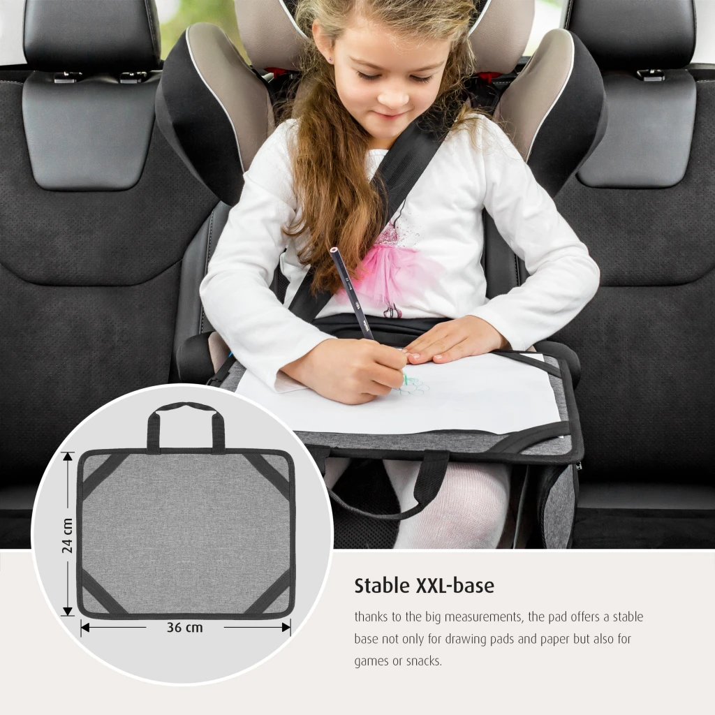 POSLUŽAVNIK ZA IGRU,U AUTU