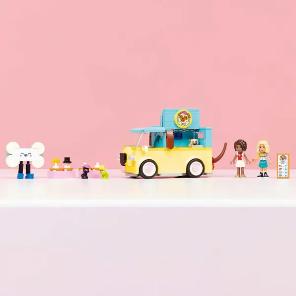 LEGO 42678 KOMBI SA DODATKOM ZA KUĆNE LJUBIMCE