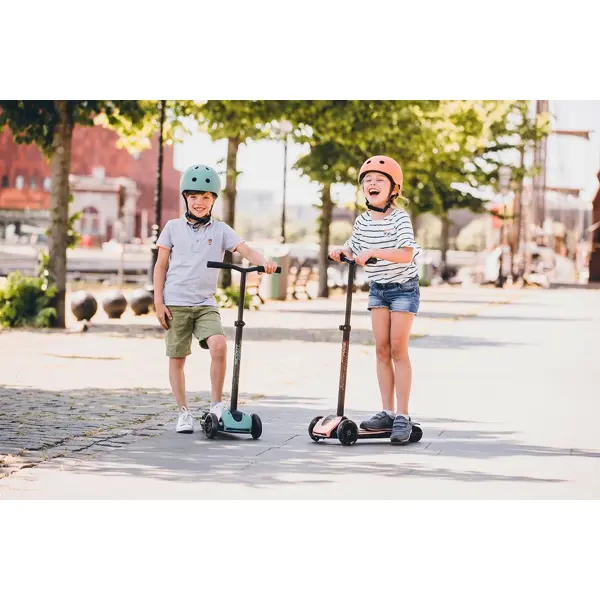 SCOOT AND RIDE HIGHWAYKICK 5 LED ROMOBIL, PEACH 