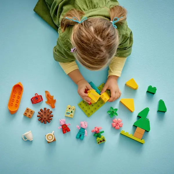 LEGO 10452 PEPPA PRASE KAMPOVANJE