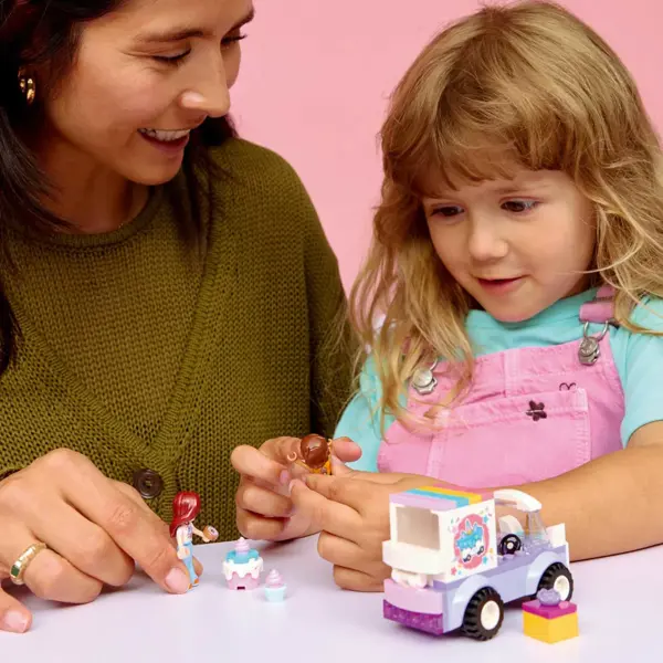 LEGO 42675 AUTO ZA DOSTAVU SLATKIŠA U OBLIKU JEDNOROGA