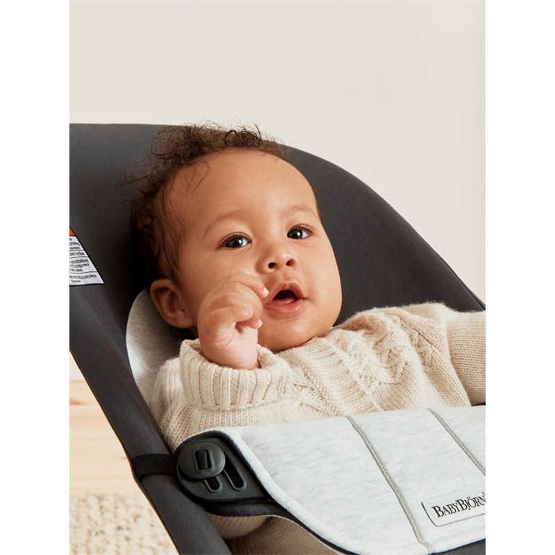 BABYBJORN BALANCE SOFT LEŽALJKA DARK GREY