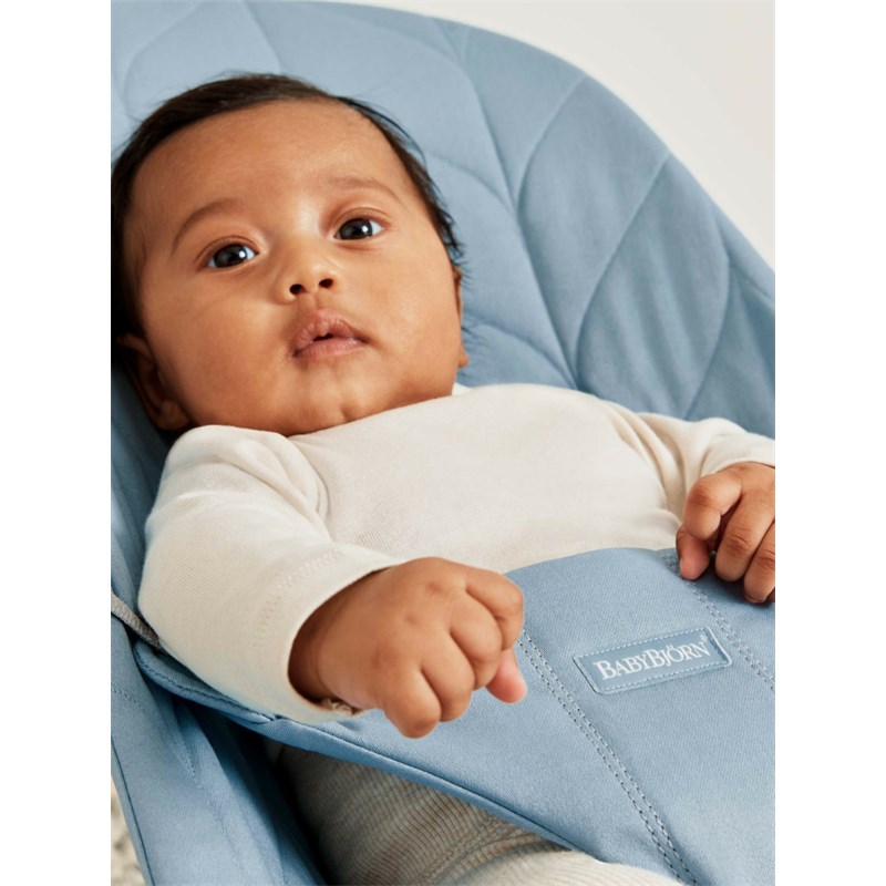 BABYBJORN BLISS COTTON PETAL LEŽALJKA BLUE