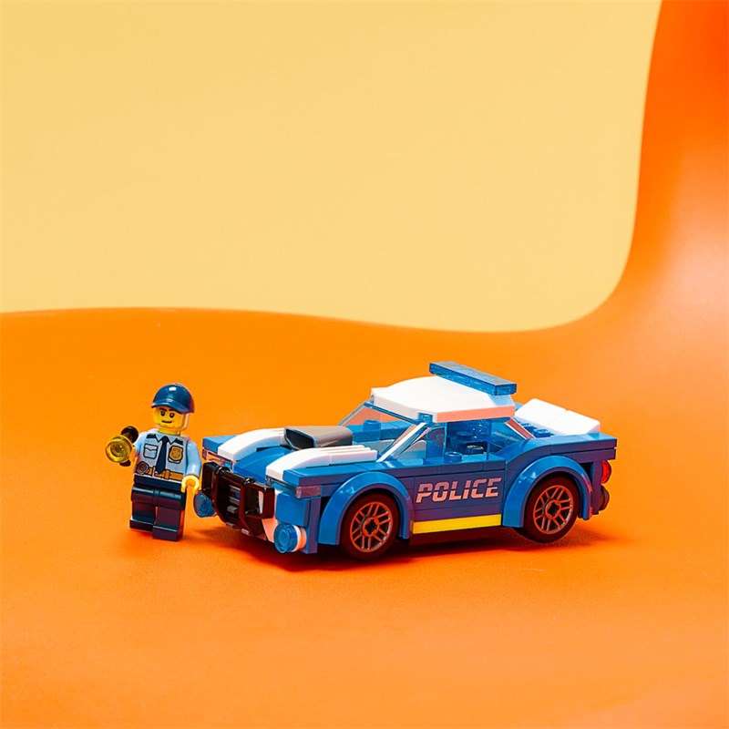 LEGO 60312 POLICIJSKI AUTOMOBIL