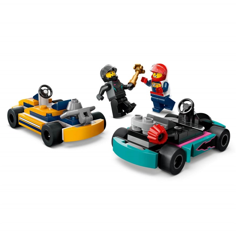 LEGO 60400 GO-KARTS I VOZAČ