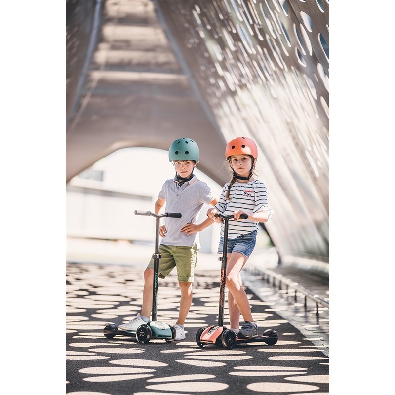 SCOOT AND RIDE HIGHWAYKICK 5 LED ROMOBIL, FOREST