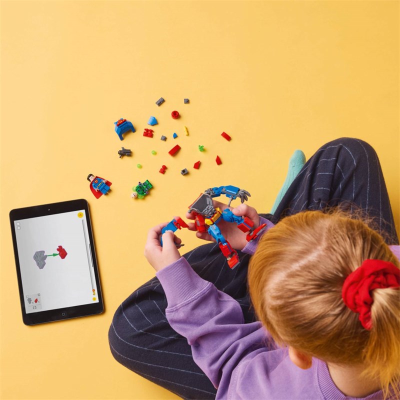 LEGO 76302 MEHANIČKI SUPERMAN PROTIV LEXA LUTHORA