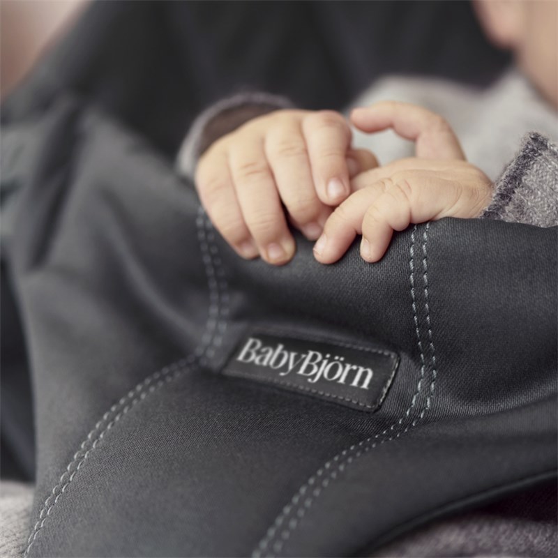 BABYBJORN BLISS COTTON CLASSIC QUILT LEŽALJKA-BLACK