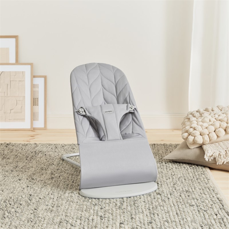 BABYBJORN BLISS WOVEN PETAL LEŽALJKA-LIGHT GREY