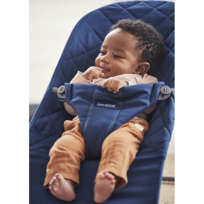 BABYBJORN BLISS WOVEN CLASSIC QUILT LEŽALJKA, MIDNIGHT BLUE